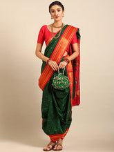 Women’s Nauvari Paithani saree